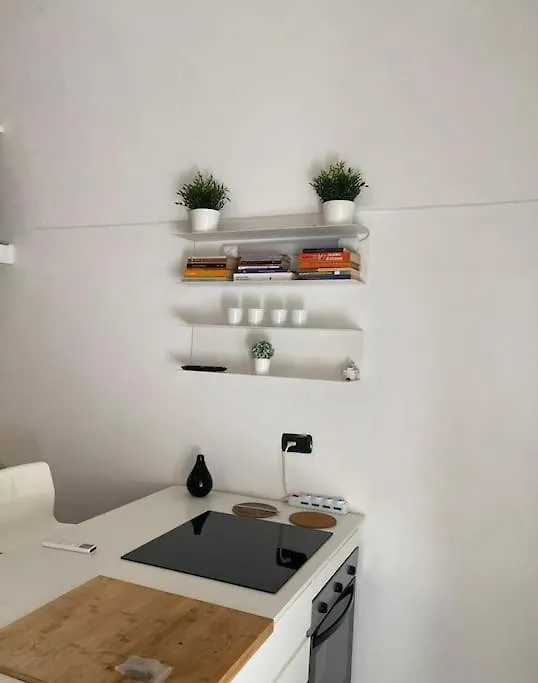 Charming Flat In Centro Apartment Naples